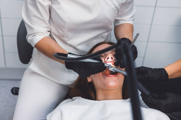 Best Emergency Gum Treatment in Howell, MI